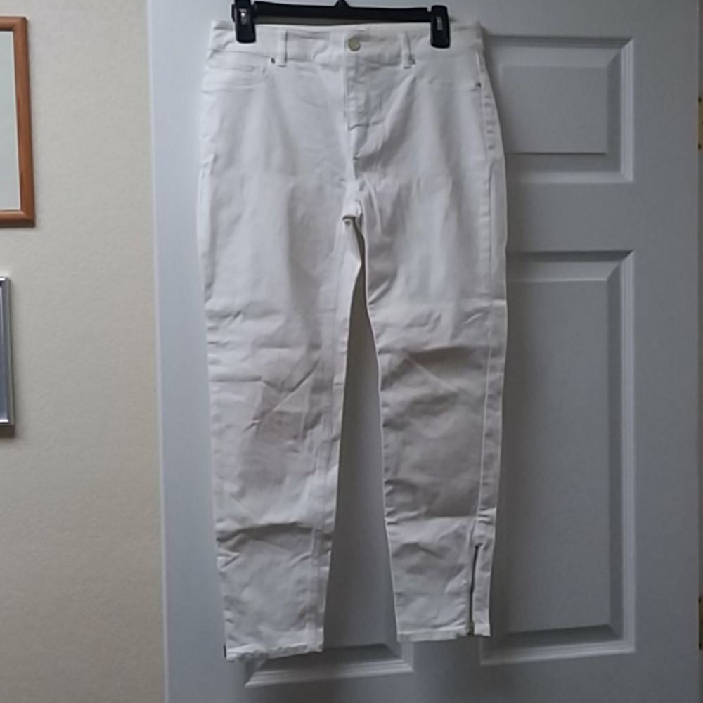 The Jegging group white jeans